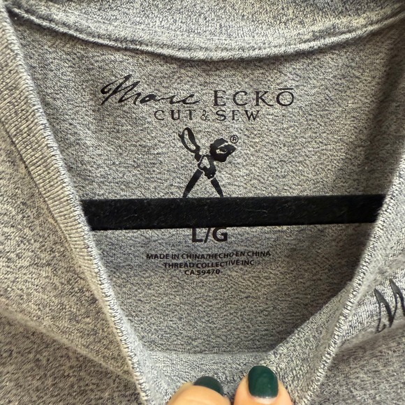 Marc Ecko Cut & Sew Gray V-Neck Short Sleeve T-Shirt Men's Large L Tee - Picture 1 of 5